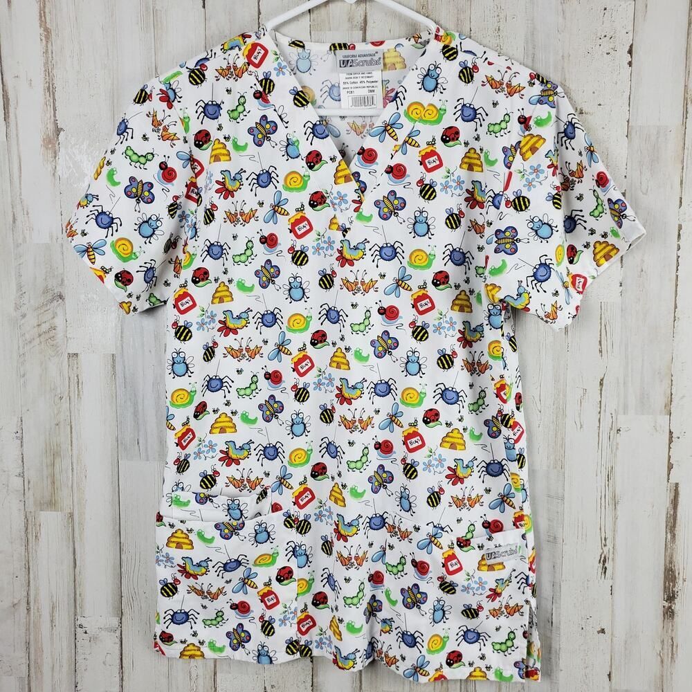 Uniform Advantage Scrub Top Bugs World Print Size XS